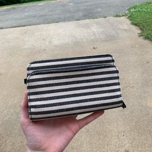 Thirty-one wallet